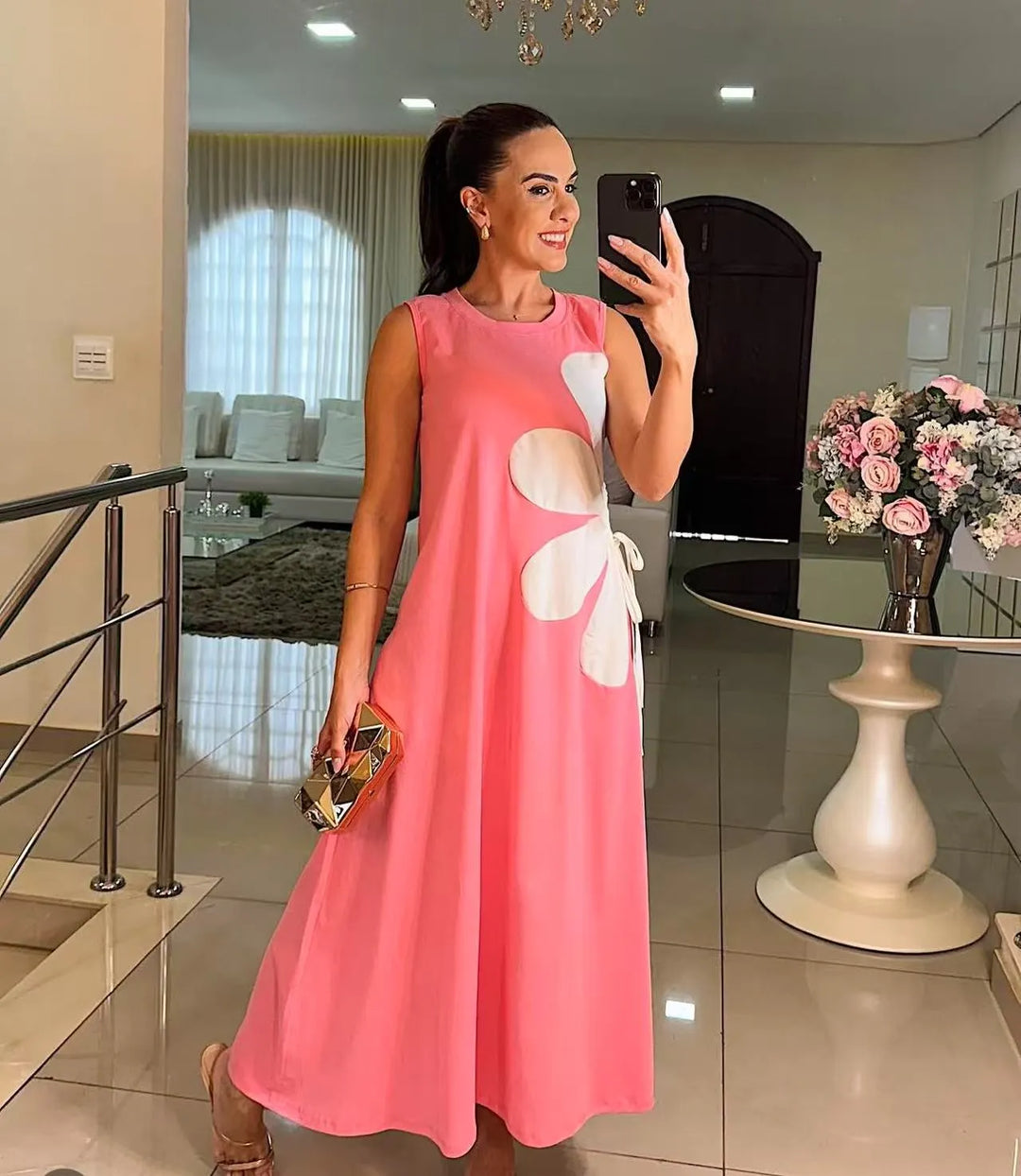 Eirwen – Floral Appliqué Sleeveless Maxi Dress