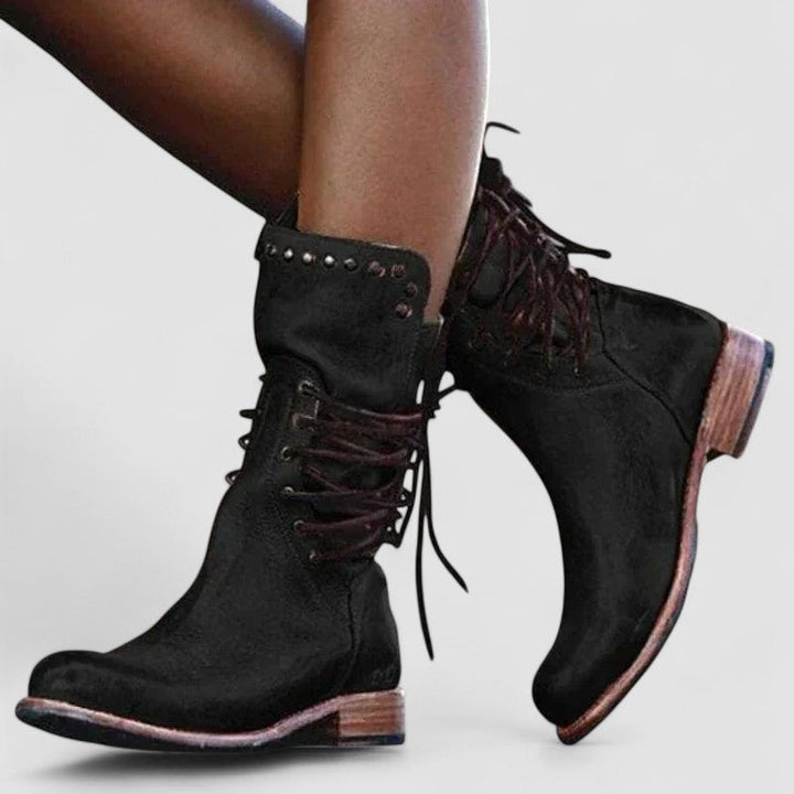 Delyth – Lace-Up Western Boots