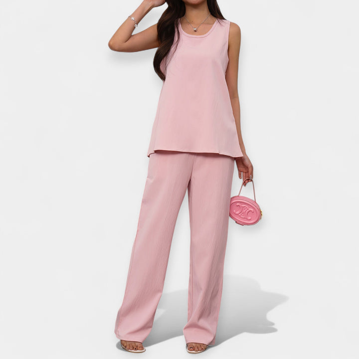 Sahasra | Relaxed Ensemble with Sleeveless Blouse and Flowing Trousers