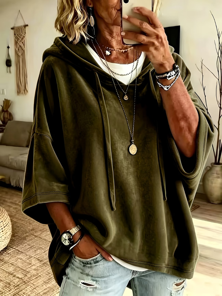 Jill – Luxe Oversized Velvet-Look Hoodie