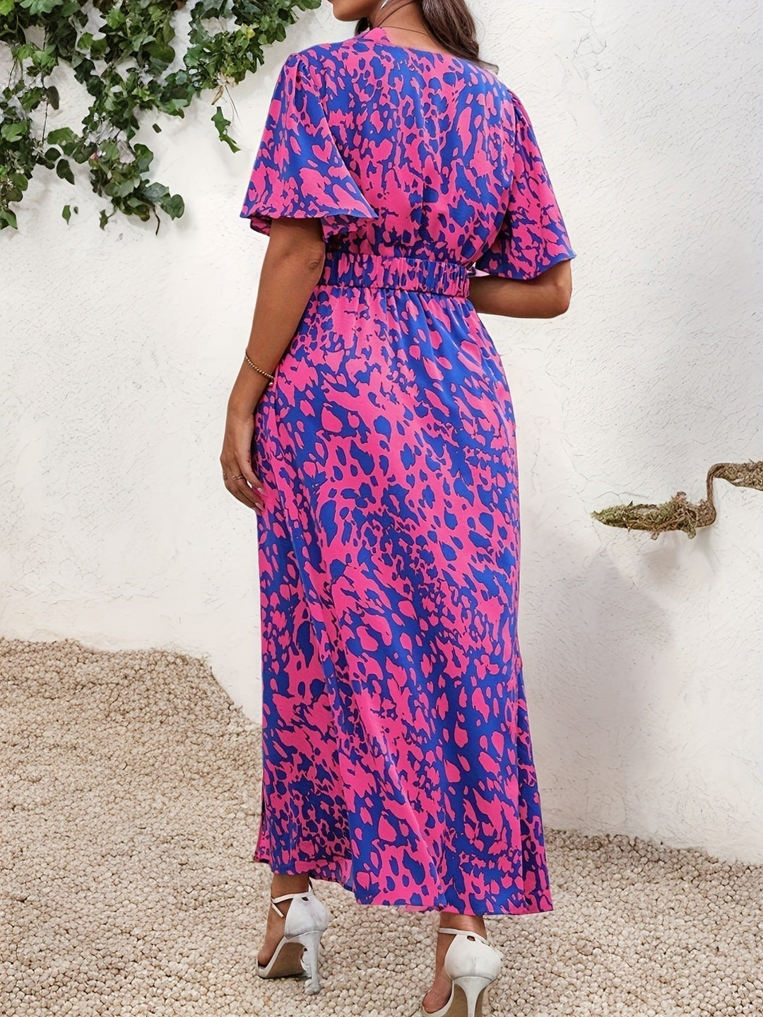 Katelynn | Flattering Summer Dress