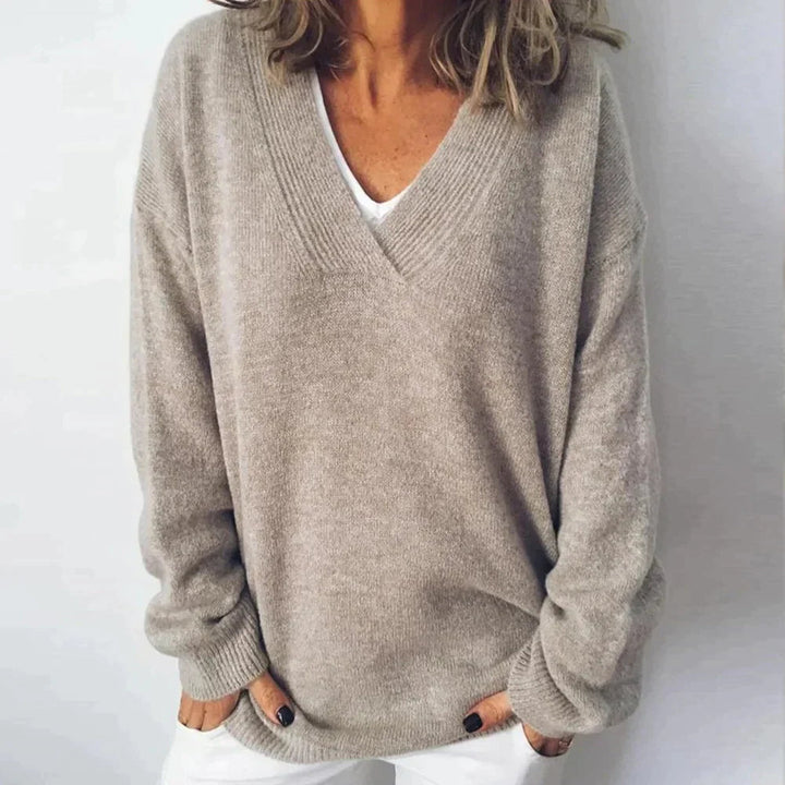 Yvonne – Relaxed V-Neck Knit Jumper