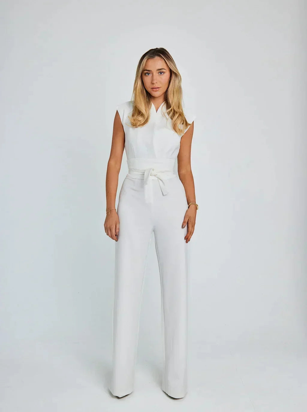 Mirren – Sleeveless Belted Wide-Leg Jumpsuit