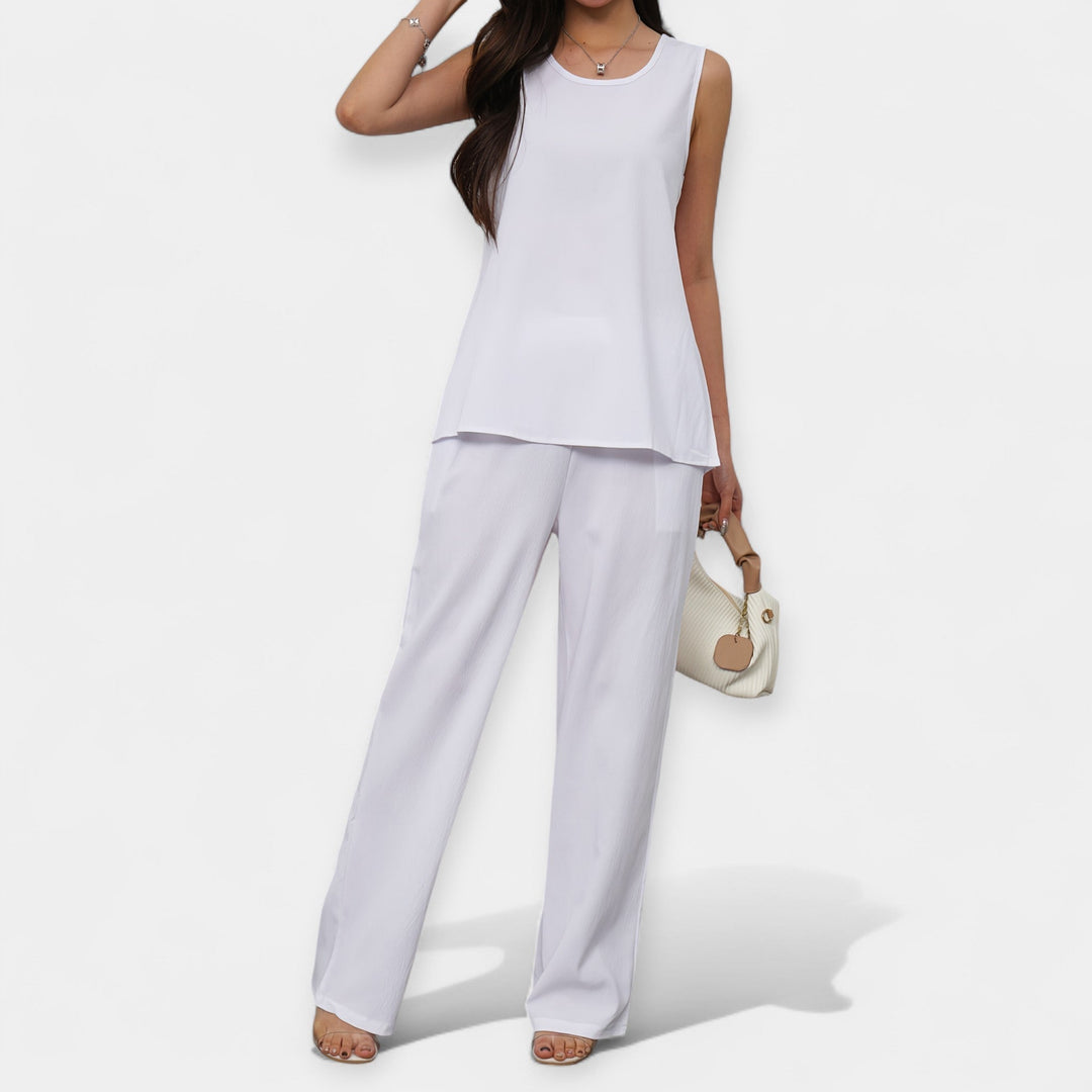 Sahasra | Relaxed Ensemble with Sleeveless Blouse and Flowing Trousers
