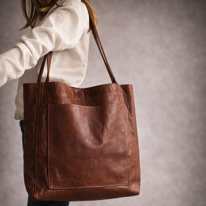 Willa – Structured Leather-Look Tote Bag
